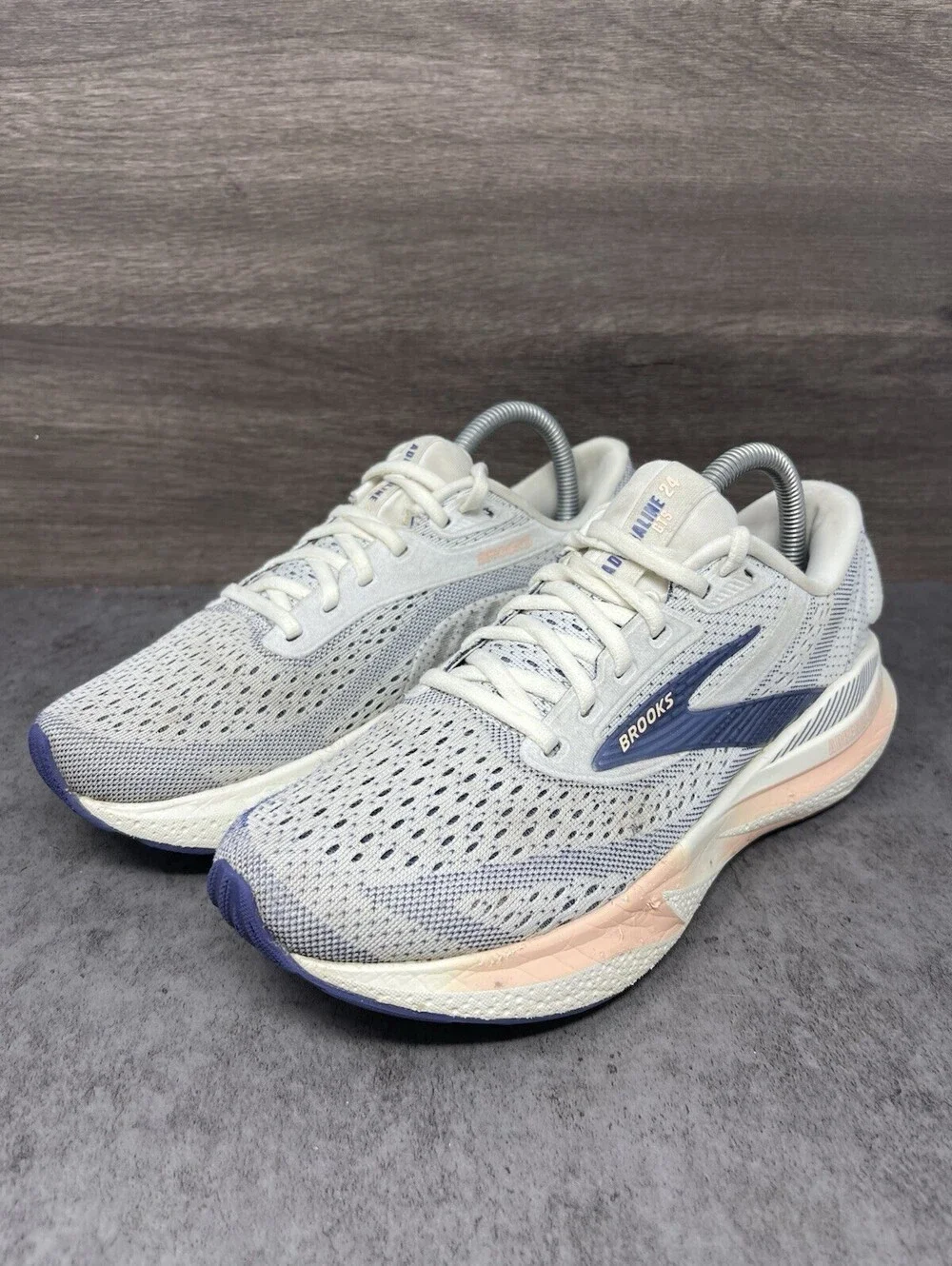 Brooks Adrenaline GTS 24 White Blue Pink Womens Size 8.5 Running Shoes